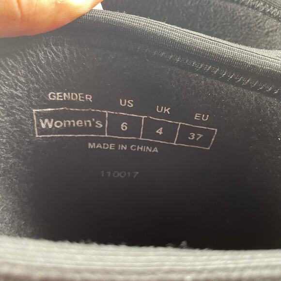 Original Muck Boot Women’s 6 Black Red Mid Waterproof Work Rain Winter Boots EUC - Picture 7 of 7